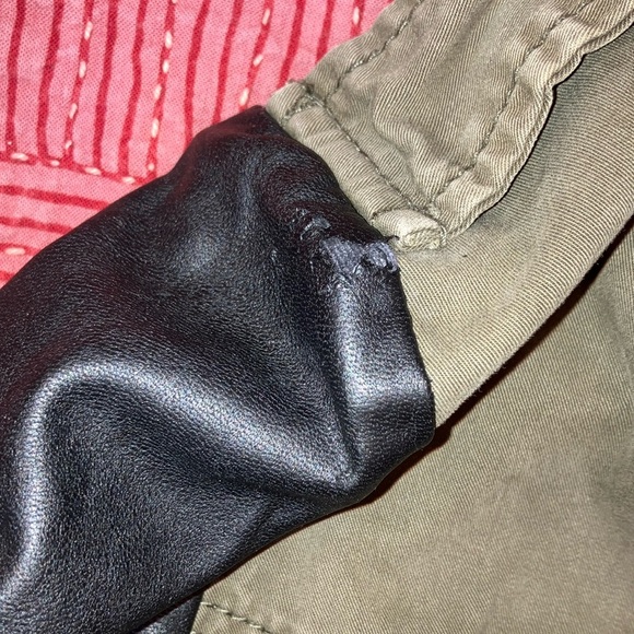 Talula small army Green / Black Utility Jacket with Hood - damaged - Picture 7 of 16